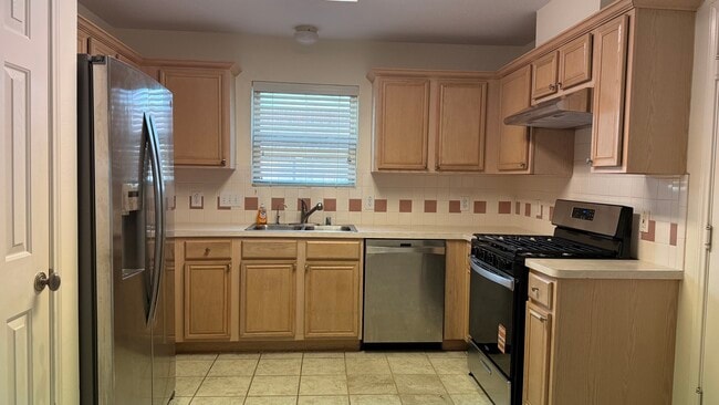 Building Photo - 13111 Leader Trail