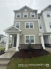 Building Photo - 539 Deercroft Dr