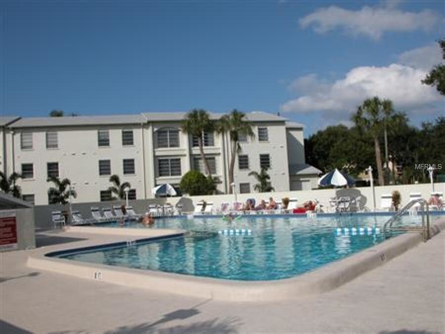Primary Photo - 2700 Bayshore Blvd