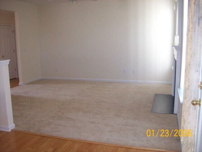 Foto del edificio - 3 Bedroom, 2.5 Bath Home in Bonnie Vista Community