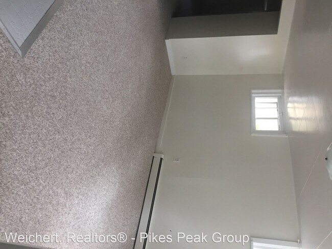 Foto del edificio - 1018 Iowa Ave