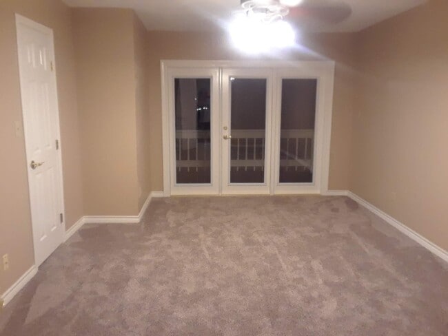Upstairs bedroom with a view of the lake. - 230 Waters Edge