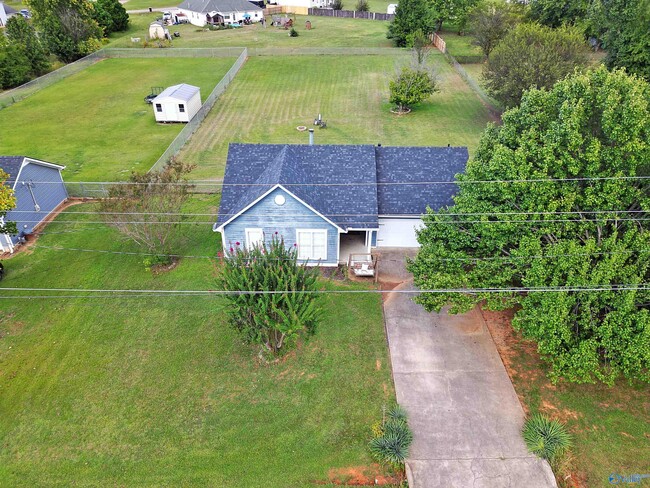 Building Photo - 29449 Andrea Ln