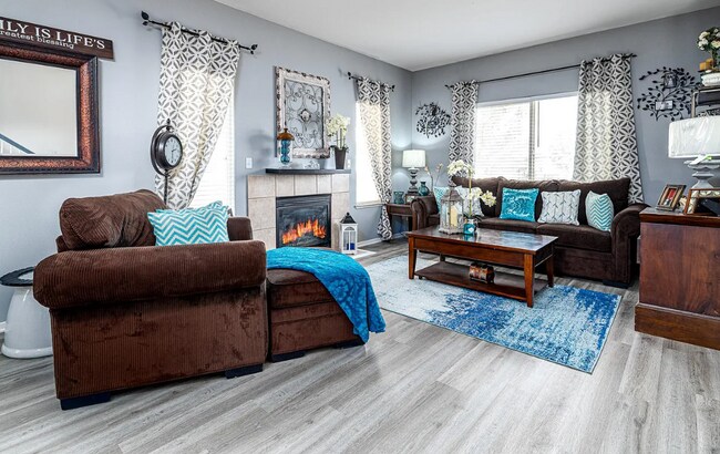 Foto del edificio - Ask about our Move-In Special