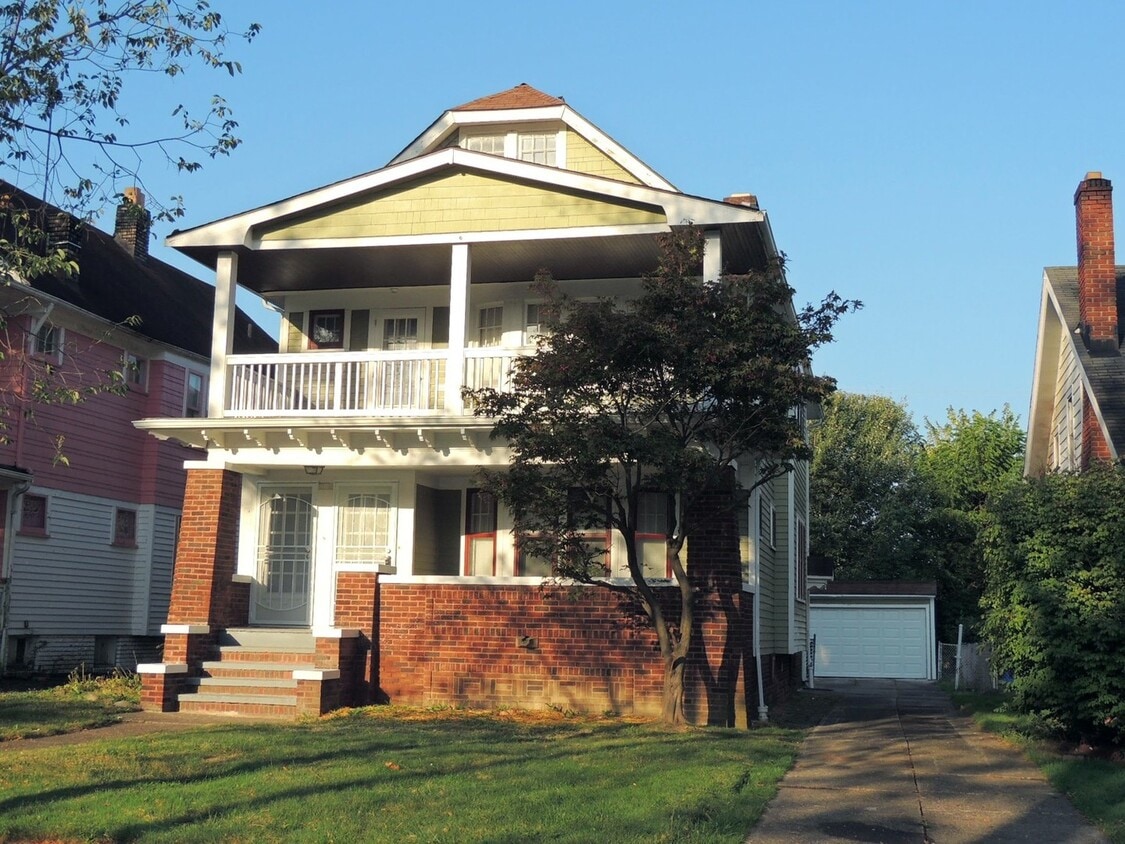 Foto principal - 3690 Hildana Rd