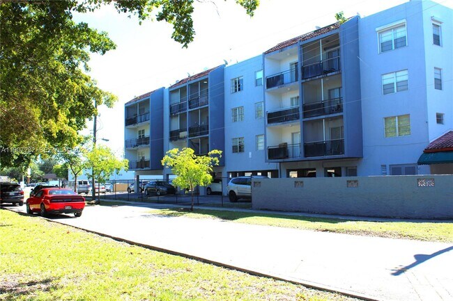 Foto del edificio - 13685 NE 10th Ave