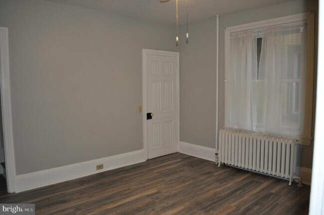 Building Photo - 445 Nutt Rd