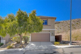 Building Photo - 11215 Dahlia Grove St