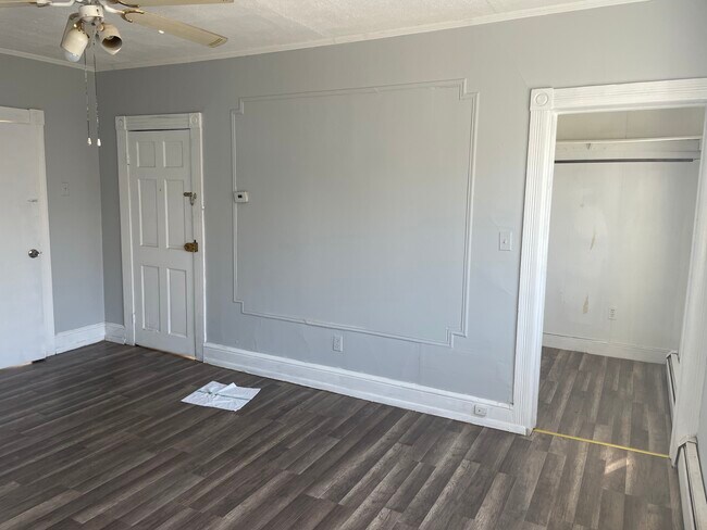 Living Room - 247 Inslee Pl