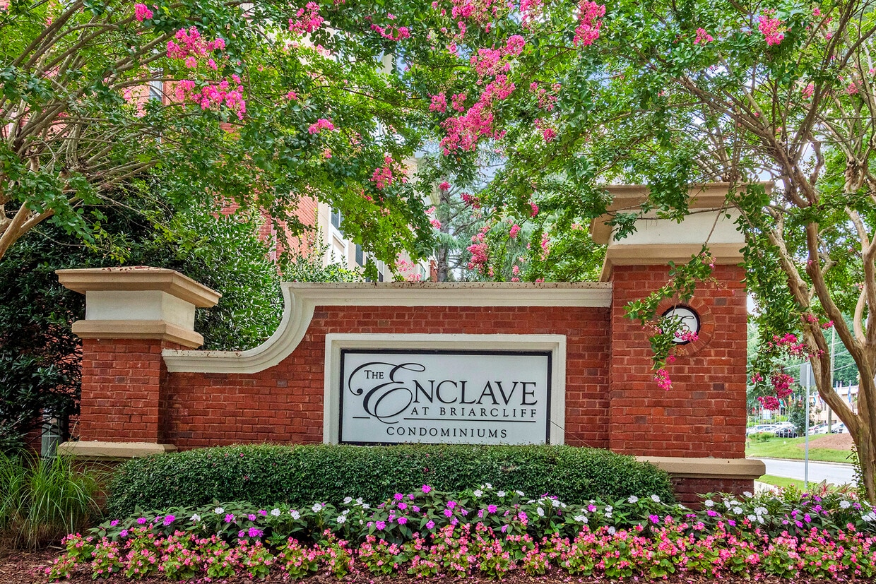 1425 Westchester Ridge Ne Atlanta Ga 30329 Condo For Rent In Atlanta Ga Apartments Com