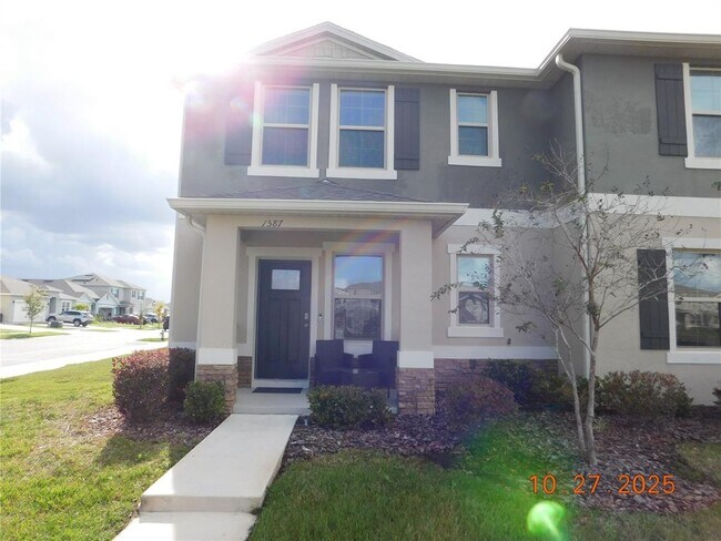 Foto del edificio - 1587 Candlefire Row