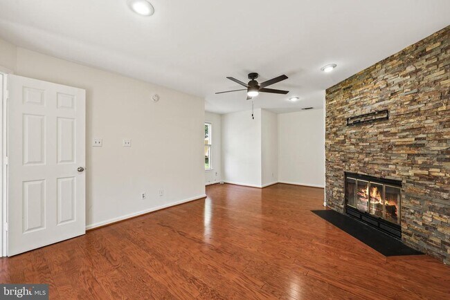 Foto del edificio - 4045 Chetham Wy