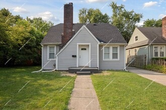 Building Photo - 594 Lowell St