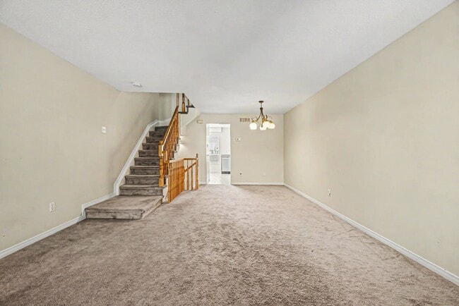 Building Photo - 7 Rothbury Crescent