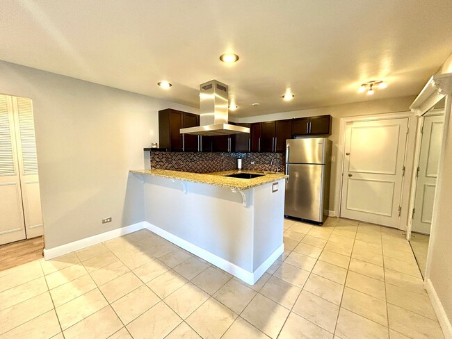 Foto del edificio - Cozy 1 Bed 1 Bath Condo in Denver Around t...