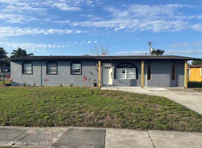 Building Photo - 3782 Catalina Dr