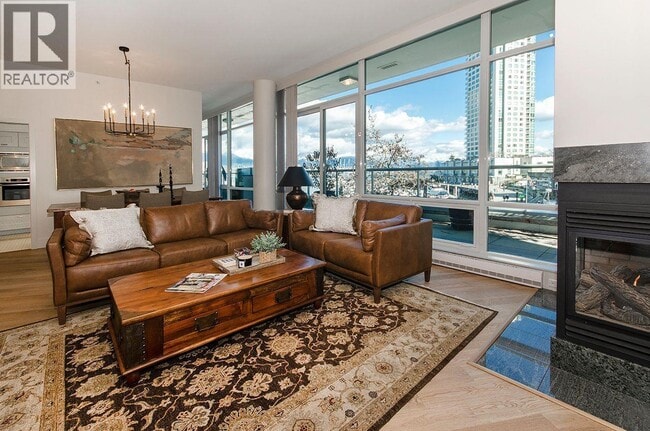 Photo du bâtiment - 499 Broughton St