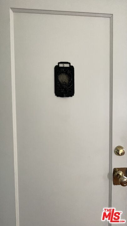 Foto del edificio - 444 N Sycamore Ave