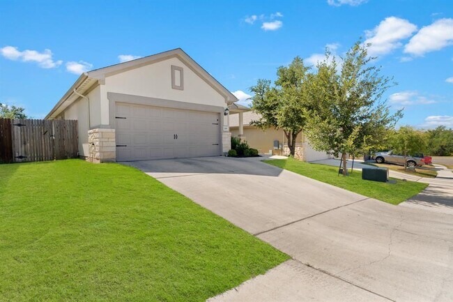 Foto del edificio - 229 McFarland St