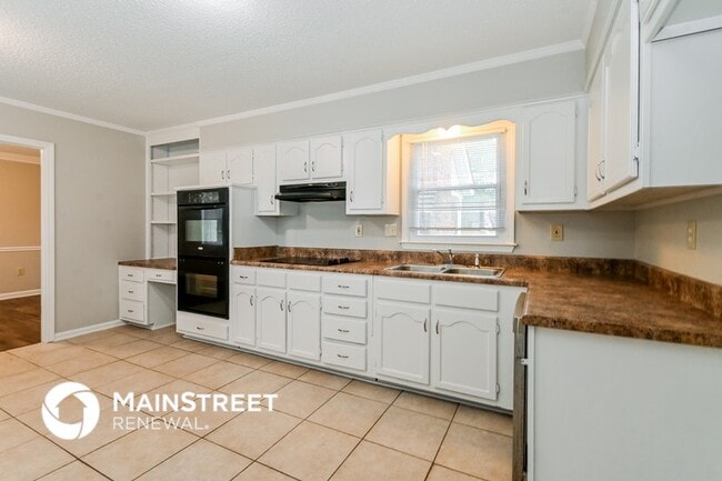 Building Photo - 7056 Atherton Cove