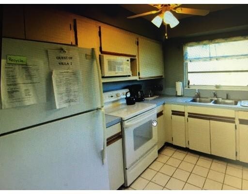 Foto del edificio - 100 The Esplanade N