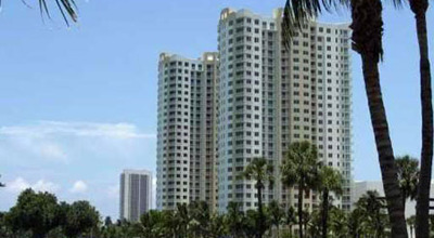 Foto del edificio - 1745 E Hallandale Beach Blvd