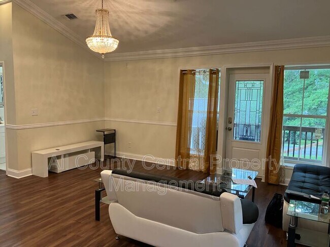 Foto del edificio - 904 47th Way S