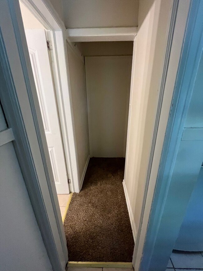 Foto del edificio - Bright & Spacious Studio Just Minutes from...