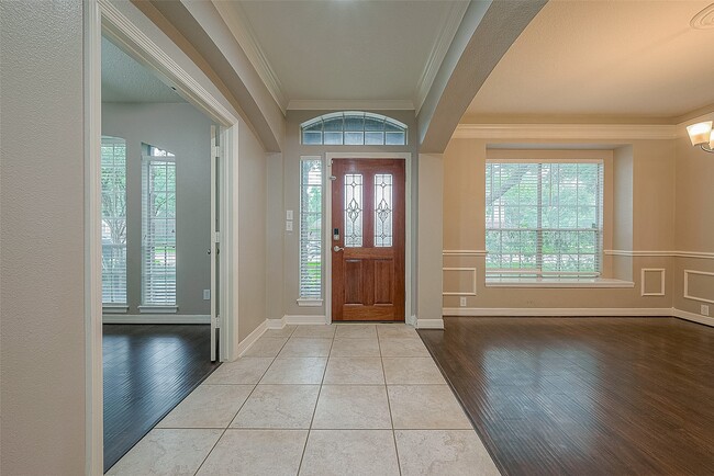 Foto del edificio - 5910 Misty Island Ct