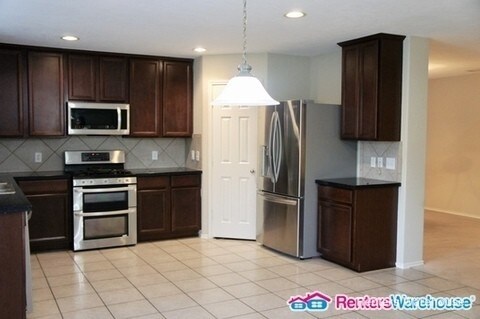 Foto del edificio - 1527 Hardy Stone Dr