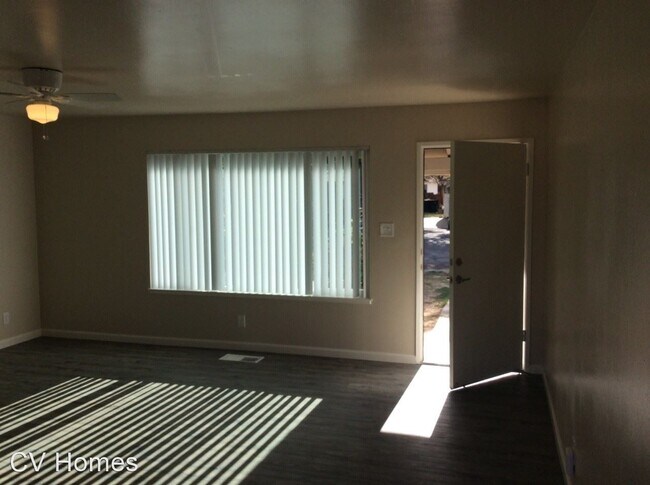 Foto del edificio - 3 br, 1 bath House - 822 Walnut Dr.
