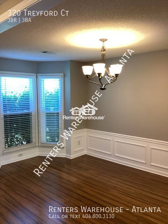 Foto del edificio - Cozy Home in Johns Creek with a flat fence...