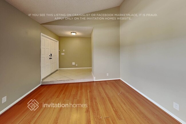 Building Photo - 13643 Ishnala Cir