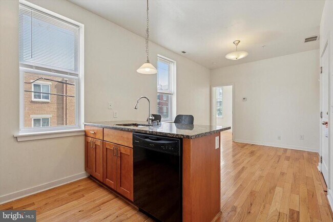 Building Photo - 2128 N 17th St