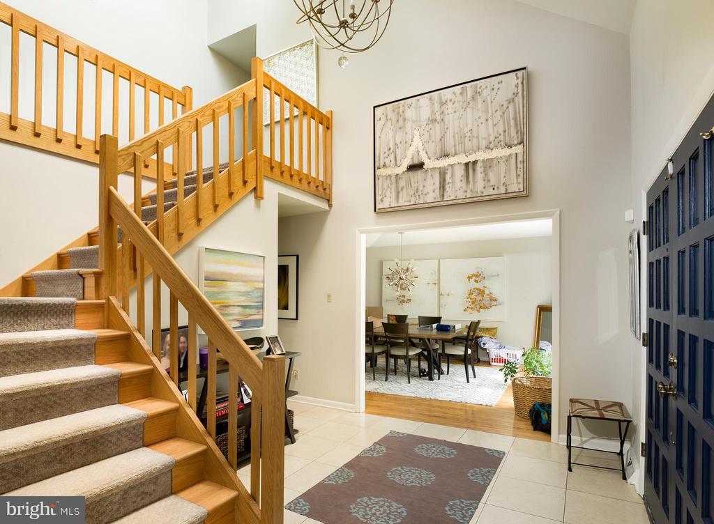 Foto principal - 880 Roscommon Rd