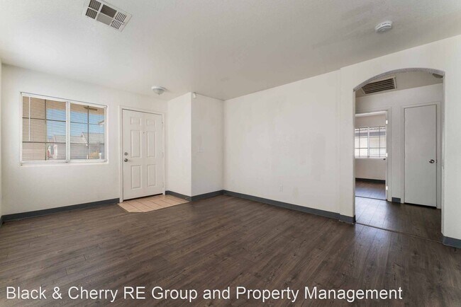 Building Photo - 3 br, 2 bath House - 2306 Glastonbury Thor...