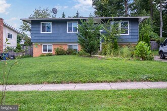 Building Photo - 14402 Woodcrest Dr