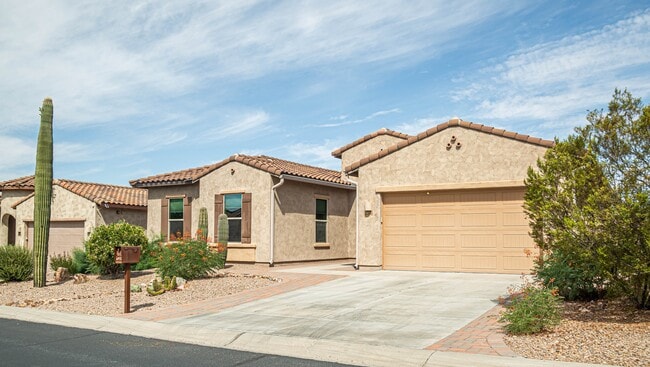 Foto del edificio - 6492 W Whispering Windmill Ln