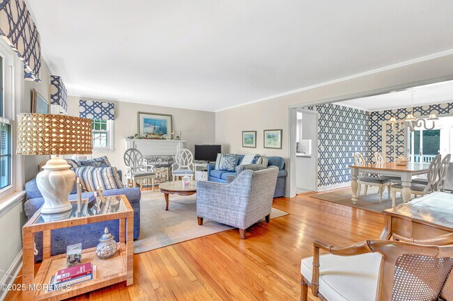 Foto del edificio - 204 Washington Blvd