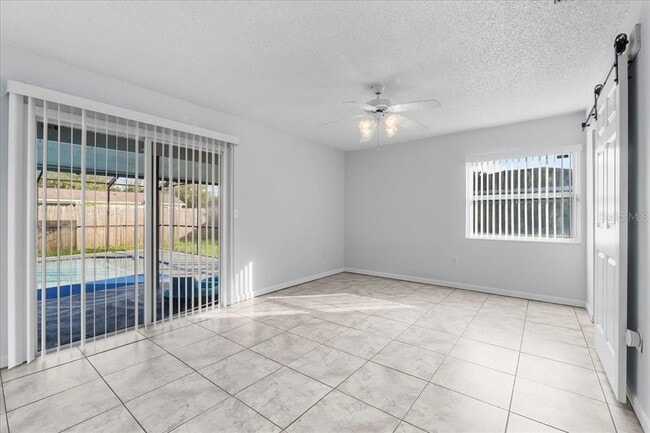 Foto del edificio - 508 Glade Ct