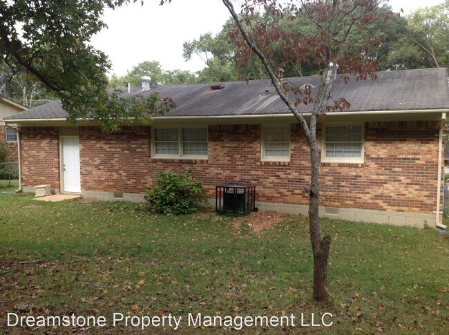Building Photo - 3 br, 1.5 bath House - 1617 ROCK CUT ROAD