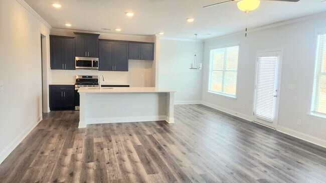 Building Photo - 1117 Sunny Vly Ln