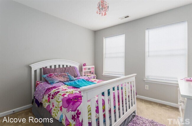 Foto del edificio - 1 br, 1 bath House - 11842 Canemount St