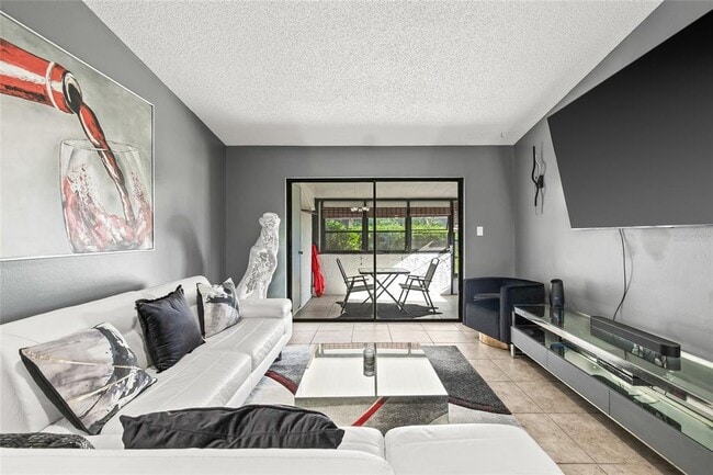 Building Photo - 9677 86th Ave