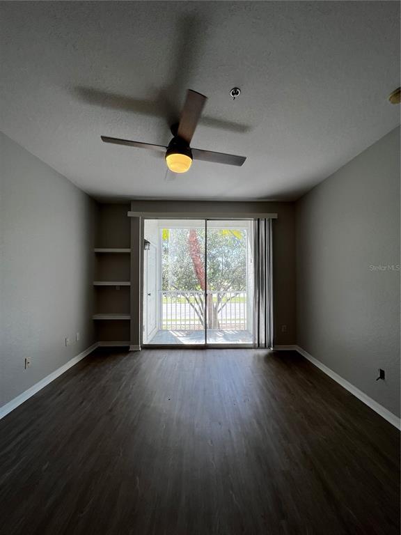Foto del edificio - 2718 Maitland Crossing Way