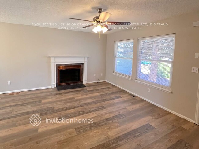 Foto del edificio - 16522 E Princeton Pl