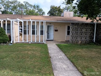 Building Photo - 20 New Rd