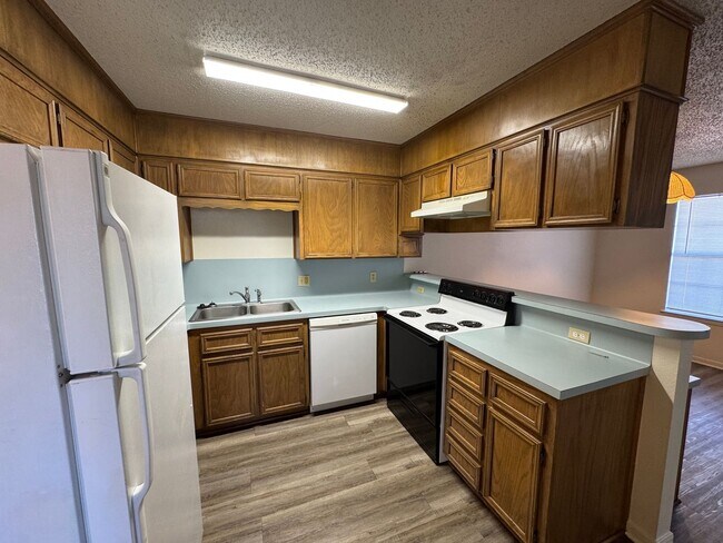 Foto del edificio - 3106 Courtney Ln