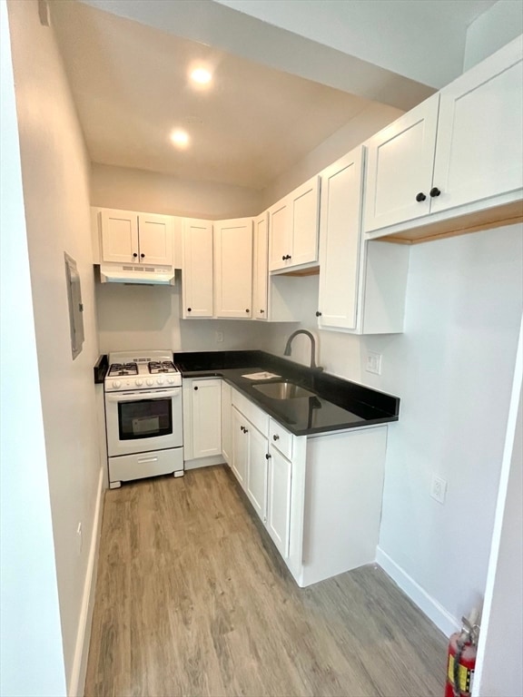 Foto del edificio - 655 E 7th St