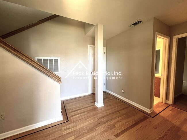 Foto del edificio - Spacious 3bd/3ba Auburn Home!
